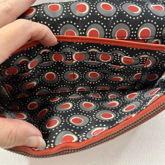 Gorgeous, Eye Catching RED Vintage Fossil Leather Wallet, EUC - Picture 7 of 11